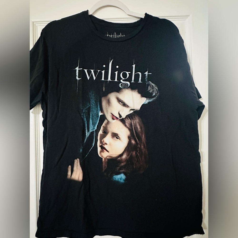 Twilight Graphic Black Short Sleeve Tee